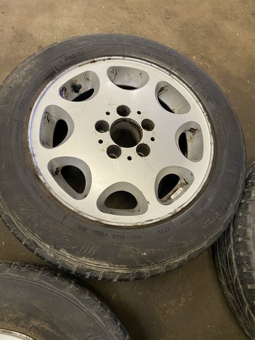 Koła alufelgi 8 loch mercedes w124 15 cali