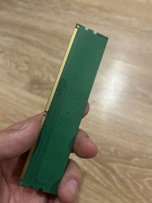 Оперативная память DDR3 - 2Gb, 1600 Mhz