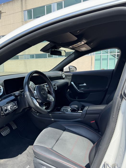 CLA 180 AMG line automático Garantia Mercedes