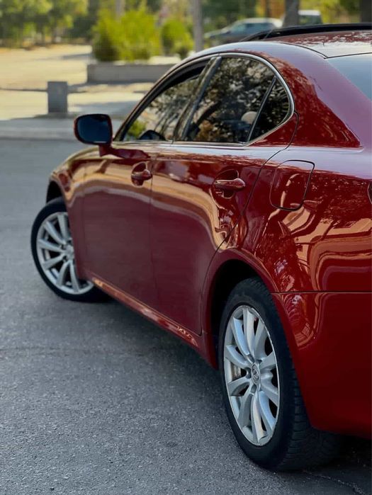 lexus IS 300(арабська збірка)