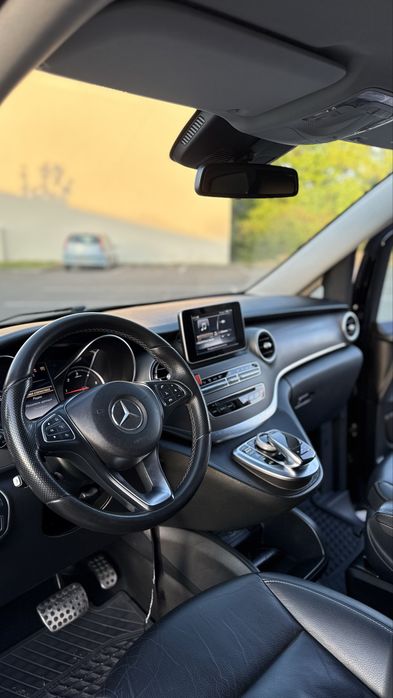 продається Mercedes-Benz V-class 250d 4matic extra long