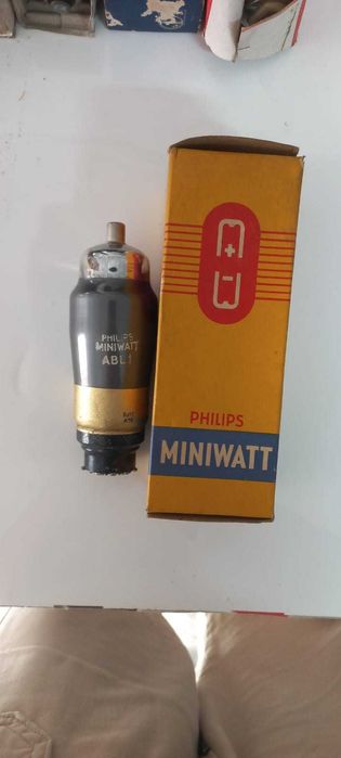 Lâmpadas especiais antigas