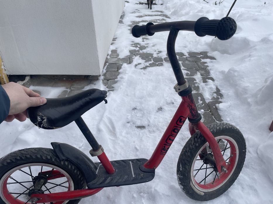 Велобіг,біговел,велосипед