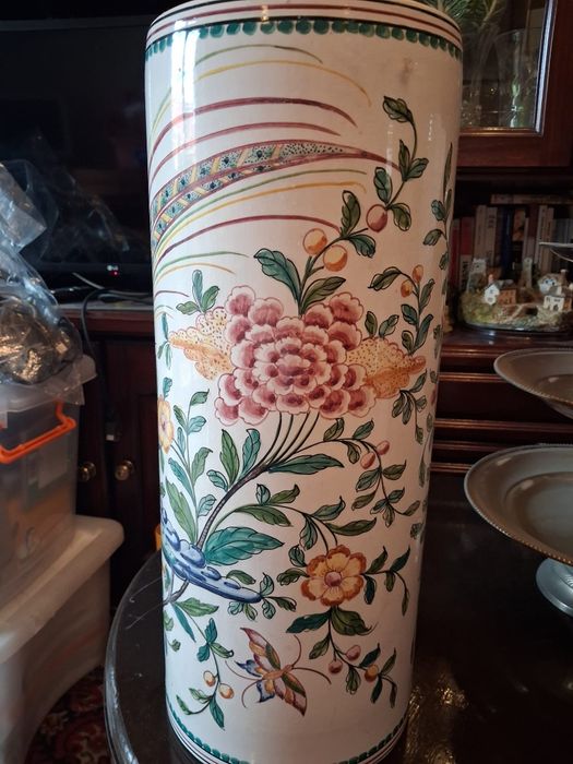 6 peças de cerâmica pintadas a mão