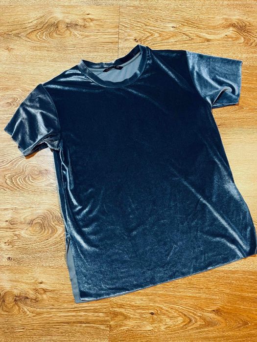 T-shirt srebny welufowy szary bluzka stradivarius s