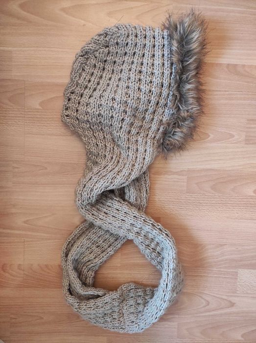 Szal szalik z kapturem damski 100 cm