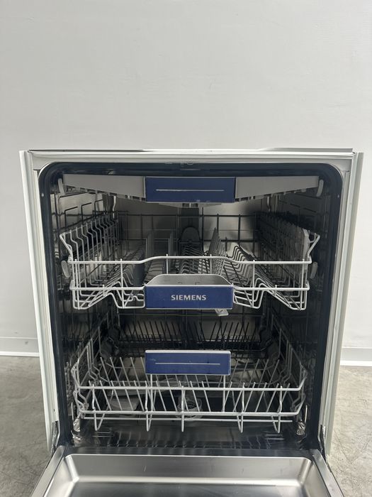 Повновбудована посудомийна машина Siemens SN636X01ME  /60 см /посудомийка