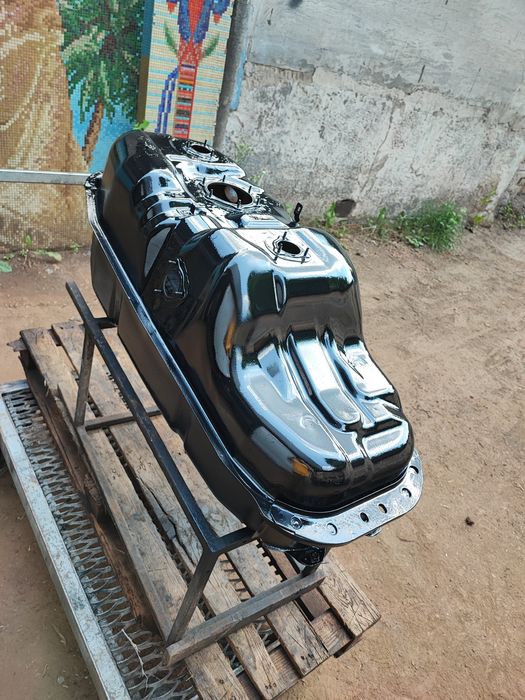 бак топливный бензобак Pajero Sport бак паливний Паджеро Спорт