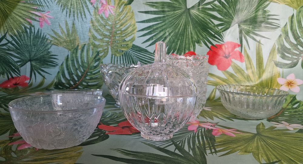 Conjunto de Taças diversas de Cristal e Vidro