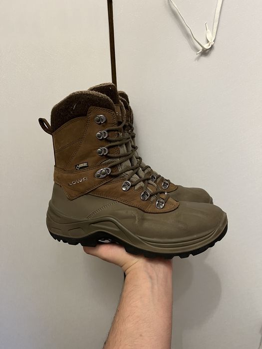 Чоботи lowa Couloir gtx для жінок з хутром 39 розмір