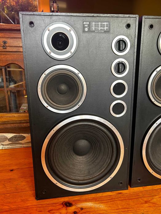 Kultowe kolumny Unitra Tonsil Altus 140 – Legenda PRL