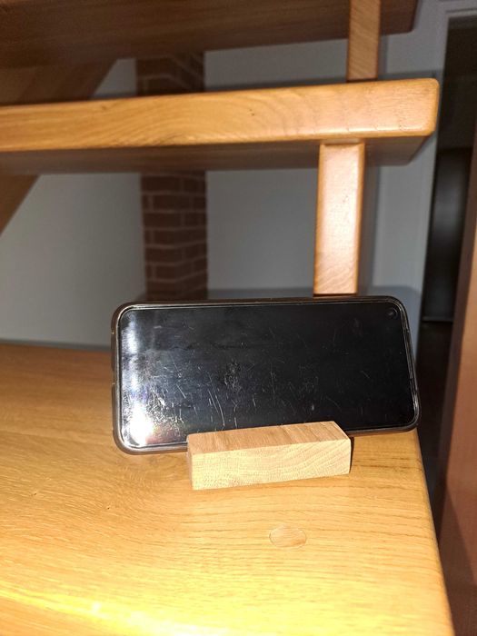 Podstawka na telefon