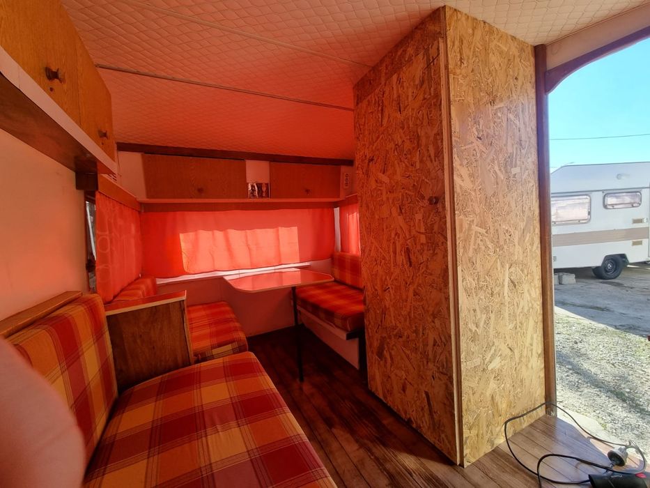 Caravana c/ documentos