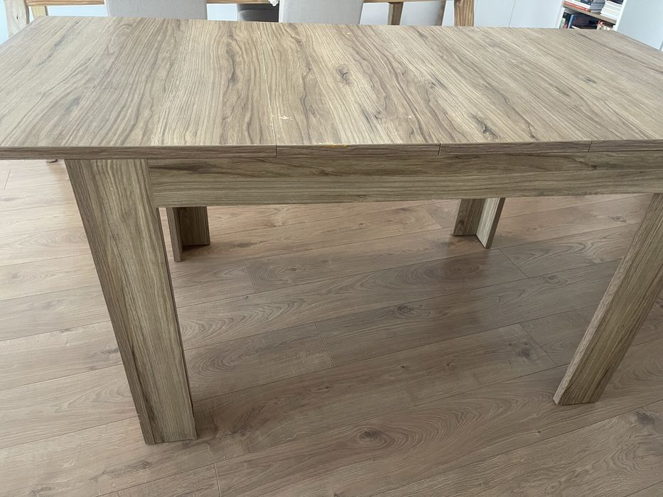 Mesa de sala de jantar de 1,20m com extensao ate 1,75m,