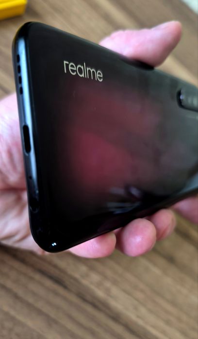 Телефон Realme 6pro