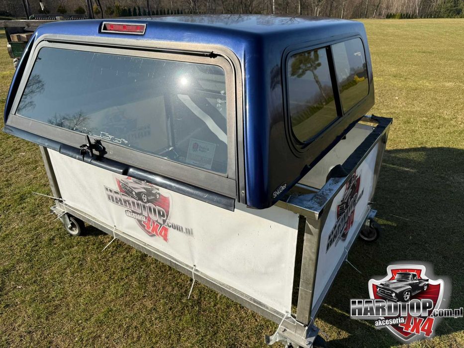 Zabudowa Paki Nissan Navara Snugtop D22 Hardtop Pick-Up