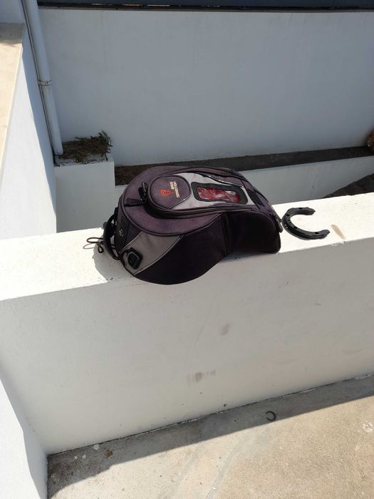 Vendo saco de deposito para mota em bom estado