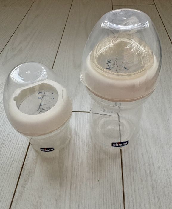 3 biberons de bebé