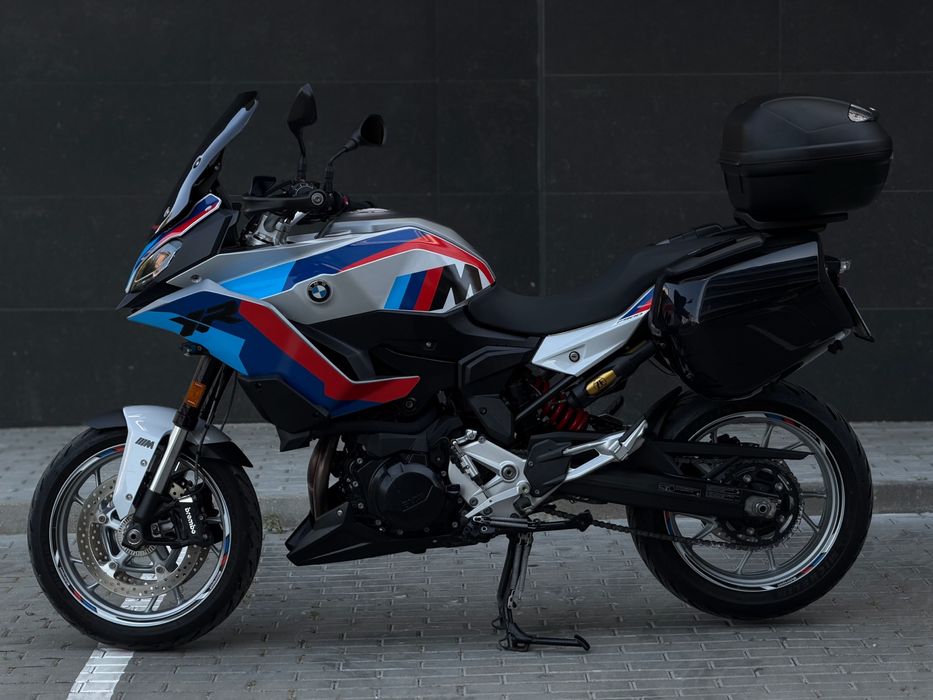 BMW F900XR - FULL EXTRAS! Como Nova!