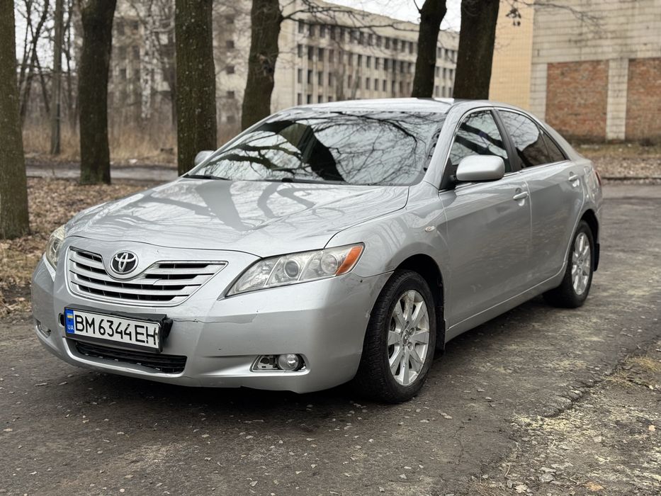Продам Toyota Camry 2.4