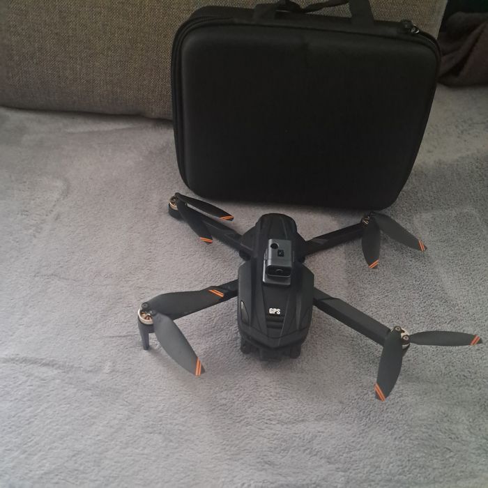 Dron V168 komplet