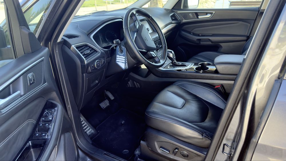Ford S-Max — fotografia 5