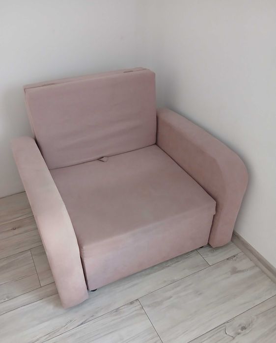 Fotel z funkcją spania