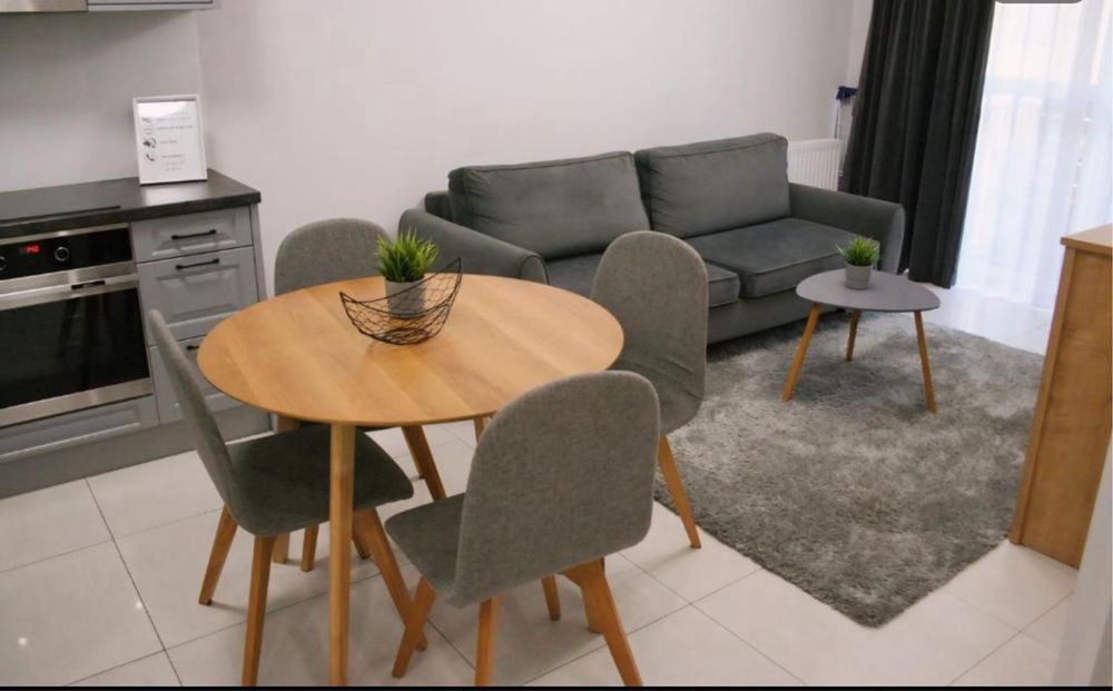 Apartamenty w Toruniu - 4-osobowe/ Centum/ Parking/ Balkon /Śniadania