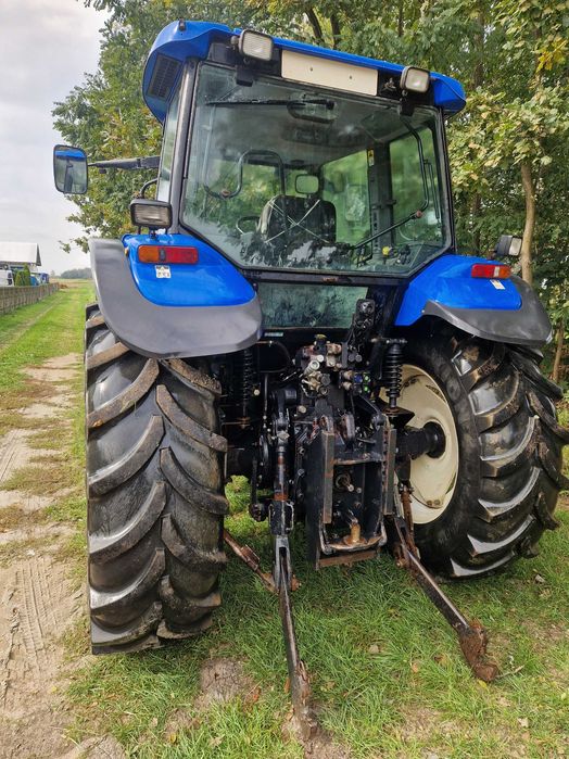 ciągnik New Holland TM130