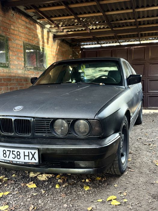 Продам BMW E34.