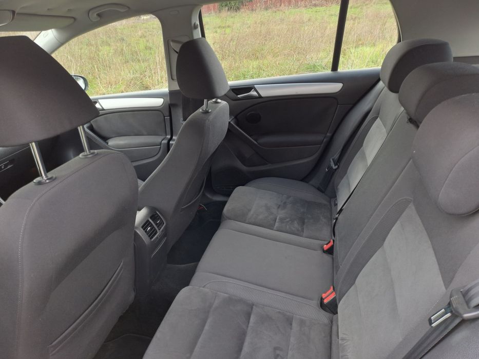 Volkswagen Golf 1.6 TDI 105 CV