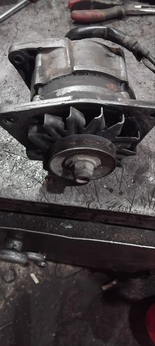 Стартер генератор Форд эскорт