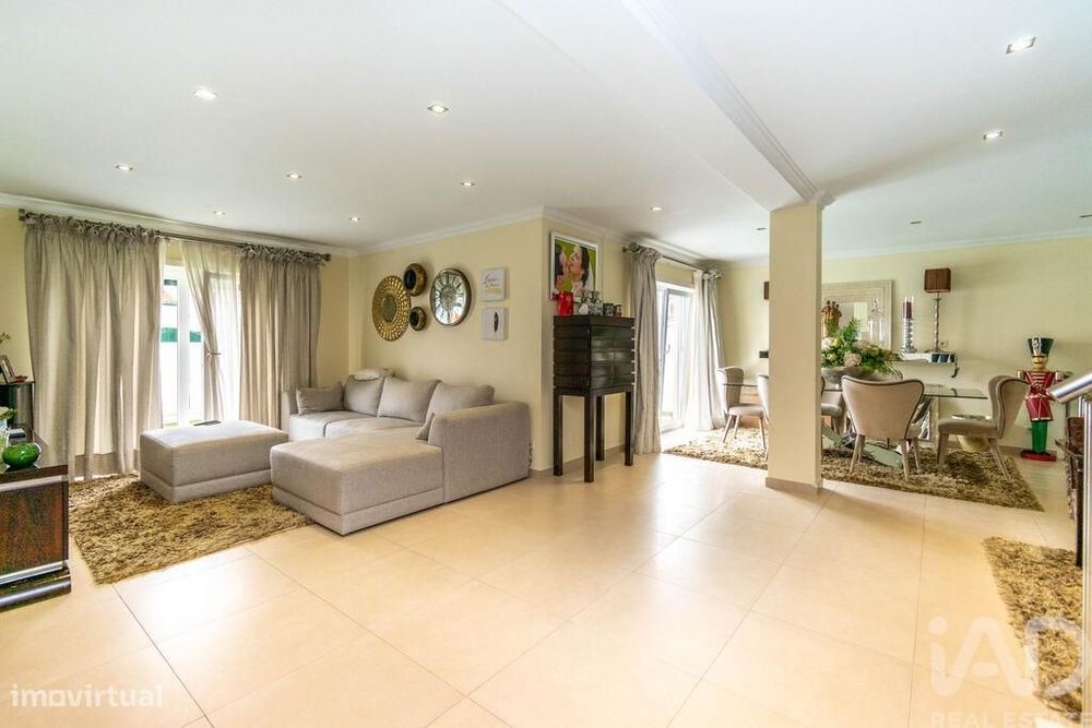 Casa / Villa T4 em Nazaré de 166 m2