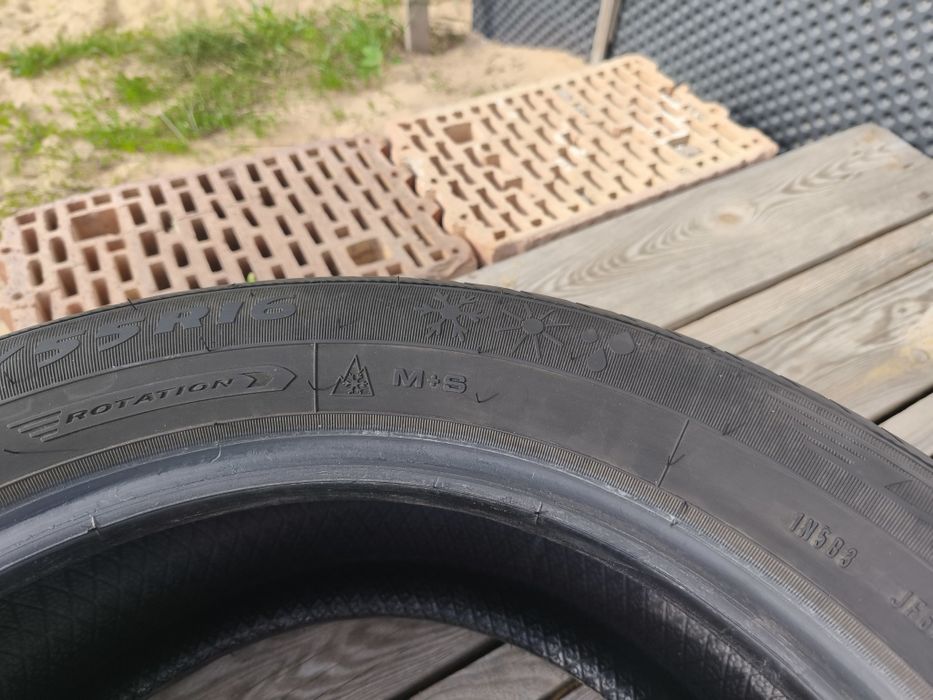 Opony Dębica Navigator 3 215/55 R16. 97V XL