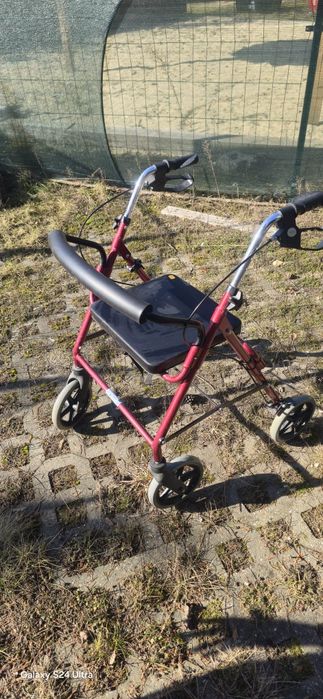 Chodzik w bardzo dobrym stanie