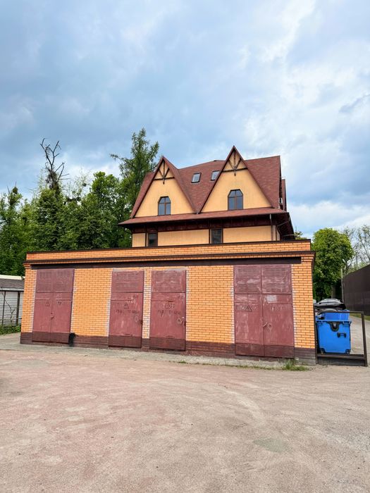 Продаж БІЗНЕС ЦЕНТРУ”KRAKOW”та Ресторанно-Готельного Комплексу /в КИЄВІ на Берестейському шосе