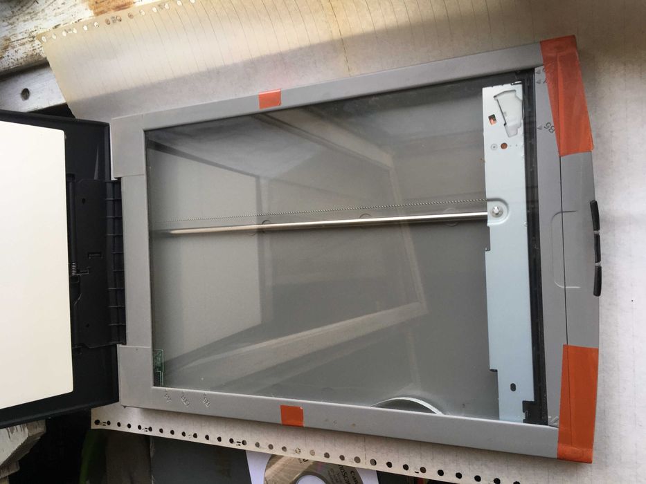 сканер Canoskan lide 25