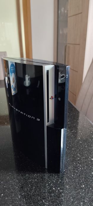 PS3 fat desbloqueada com jogos e comando original