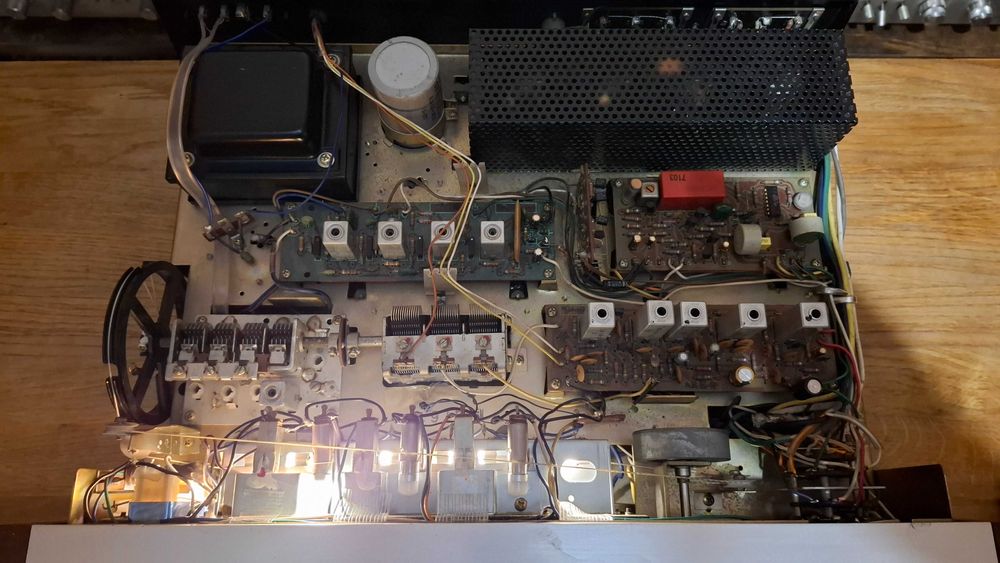 Amplituner  Pioneer sx 990