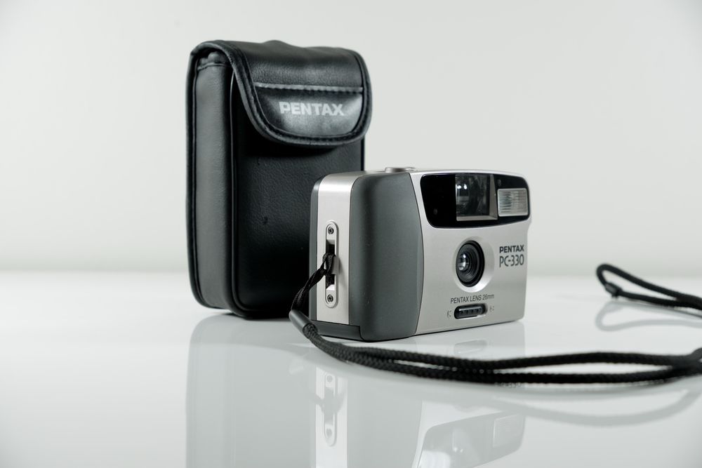 Aparat fotograficzny na klisze Pentax PC-330