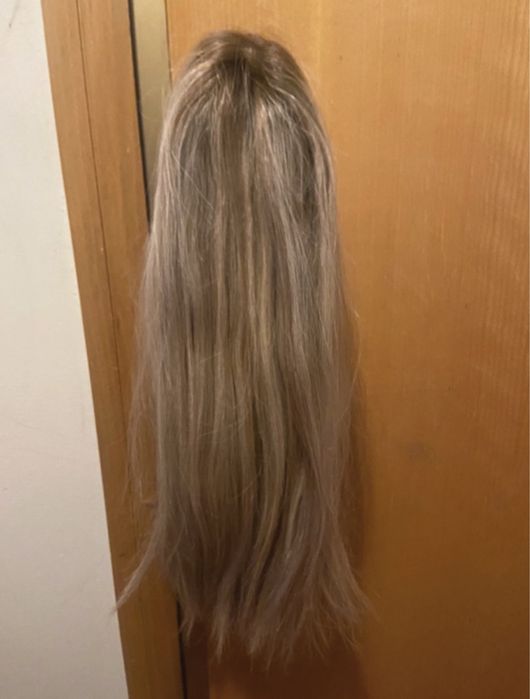 Peruca 100% cabelo natural Charlize - nova