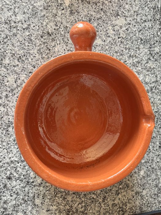 Caçarola de barro nova431237909468958723