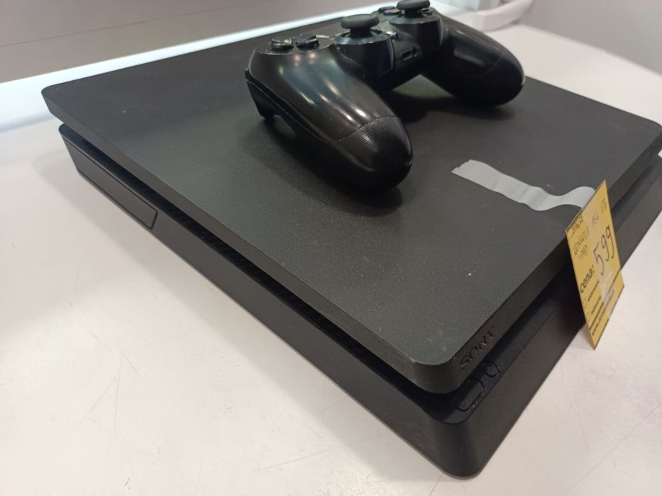 Konsola PS4 slim 1Tb Komis Madej sc.