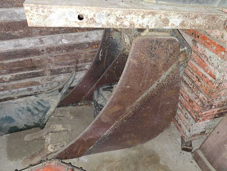 Balde Retroescavadora de 40cm Terex