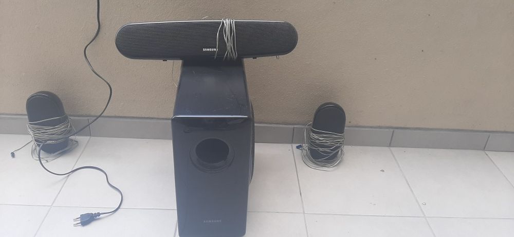 Samsung HT-XQ100