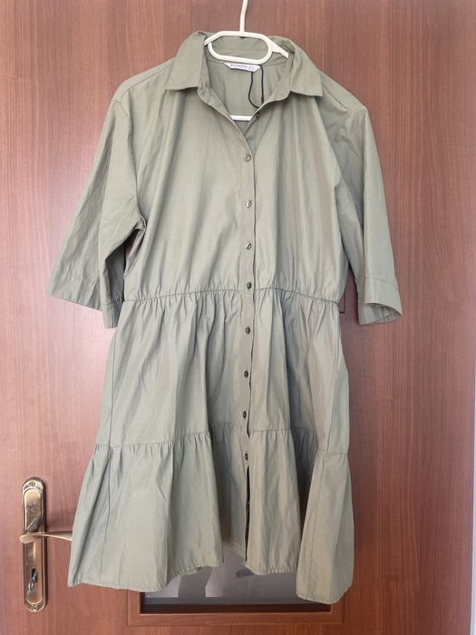 Khaki, koszulowa sukienka, Stradivarius