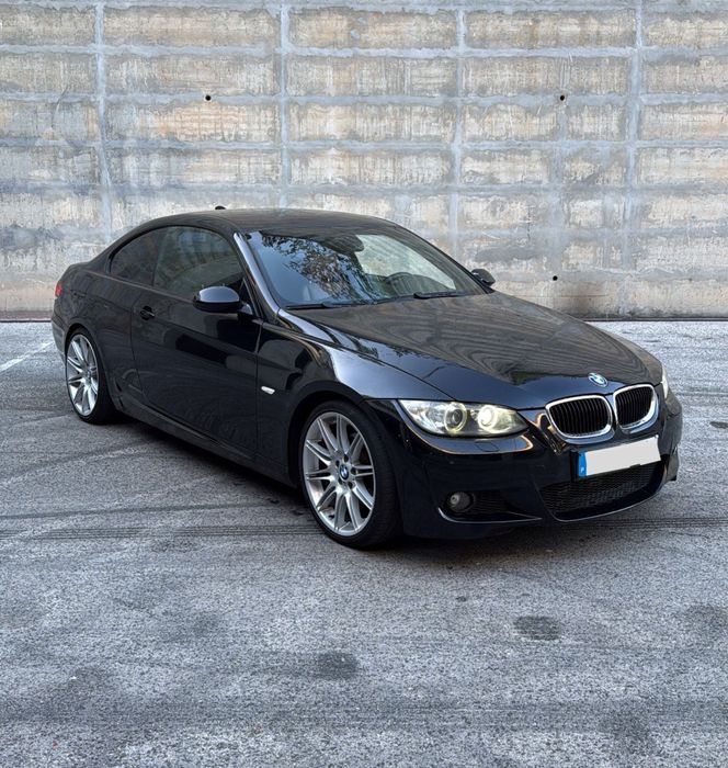 BMW E92 320D PACK M