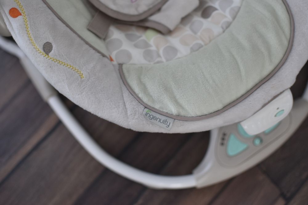 InGenuity, Biedronka, huśtawka hybrydowa, bujaczek