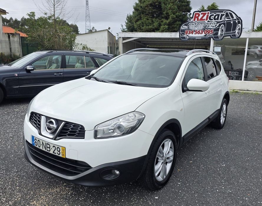 Nissan Qashqai +2 1.5 dCi Tekna Premium 17