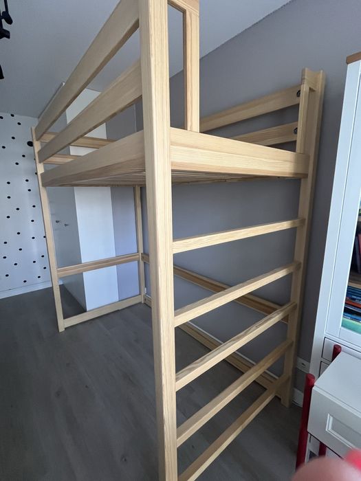Lóżko drewniane na antresoli N-wood